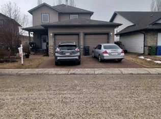 31 Oaklands Cres, Red Deer, AB T4P0C4