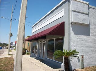 11 N Grove St, Eustis, FL 32726