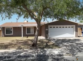 1686 Ocotillo Dr, El Centro, CA 92243
