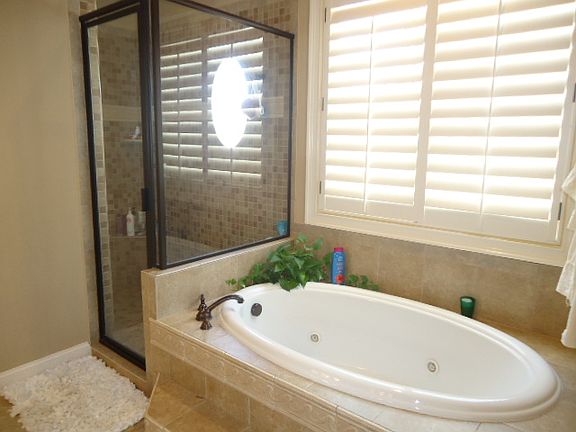 4th image of 815 Black Diamond Dr