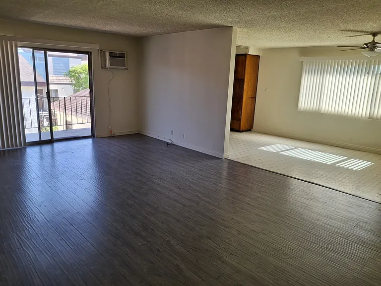 1016 S Marguerita Ave #D — Photo 2