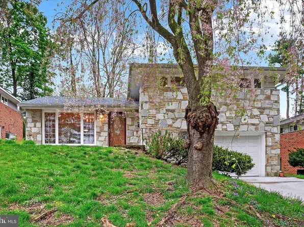 7903 Rodgers Rd, Elkins Park, PA 19027