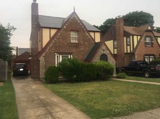 11527 218th St, Cambria Heights, NY 11411