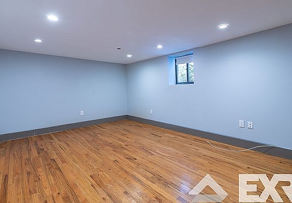 4th image of 110 Martense St #C3