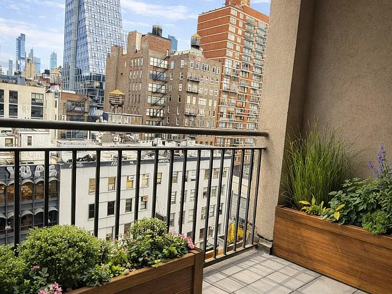 47 W 13th St #PHB — Photo 6