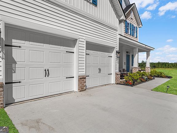 4th image of 387 Deer Meadow Way