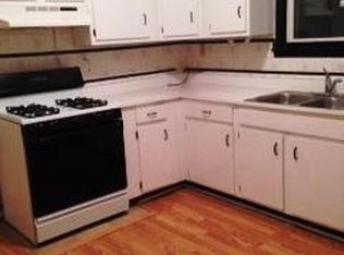 98 W 26th St #1, Bayonne, NJ 07002