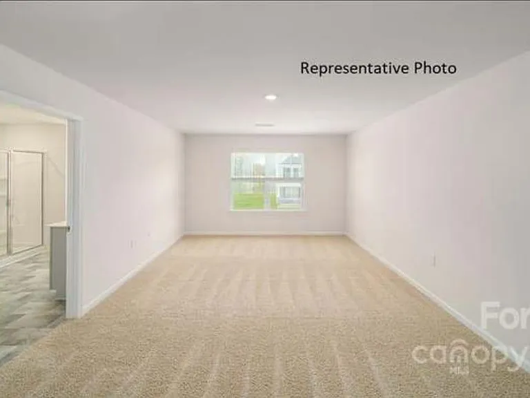 4014 Village Blvd — Photo 17
