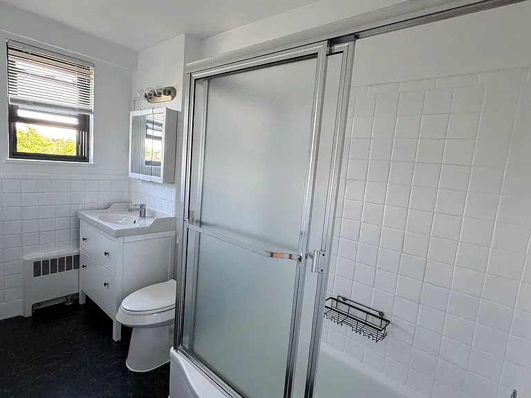 11720 Edgewater Dr #608 — Photo 30