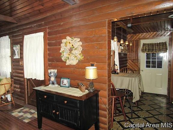 3rd image of 18143 Mill Creek Ln