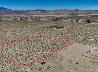 712 Fairlane Rd, Lucerne Valley, CA 92356