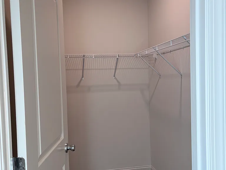 2507 Booker Ave — Photo 9