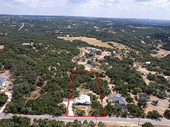 2nd image of 3225 Hawthorne Rd