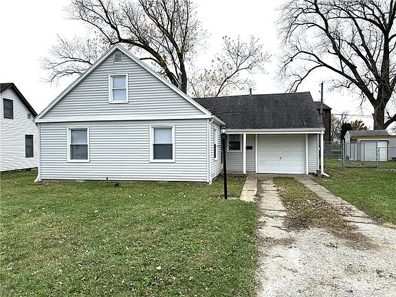 2nd image of 114 Skyview Dr