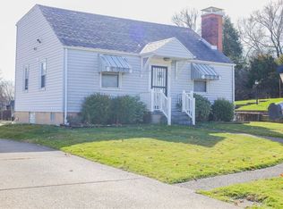 700 3rd St, North Versailles, PA 15137