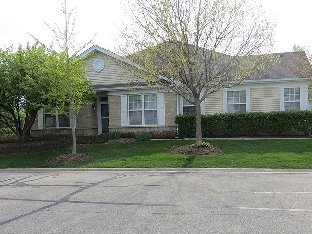 1st image of 2362 Carillon Dr