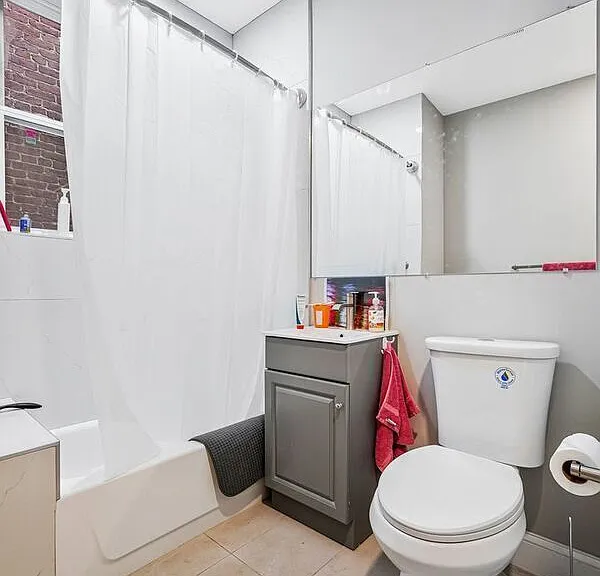 1502 Ogden St NW — Photo 9