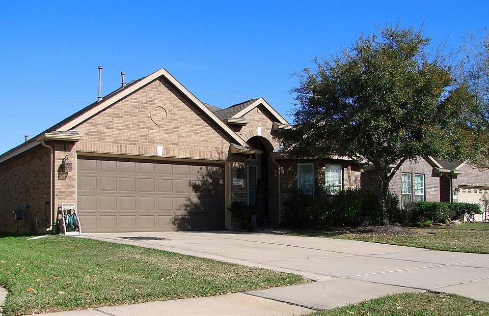 1st image of 29912 Spring Creek Ln