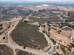 Elevado Rd, Vista, CA 92084