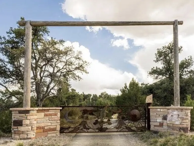 4455 W Hidden Canyon Rd — Photo 1