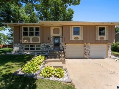 316 S Norbeck St, Vermillion, SD, 57069