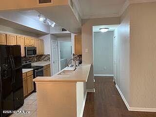 5th image of 10075 N GATE Parkway #602