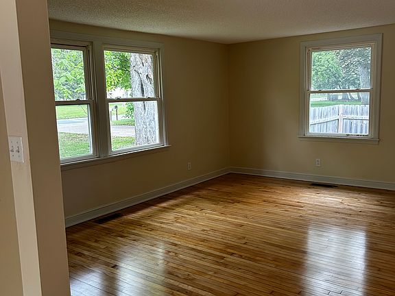 5th image of 6331 Church Rd
