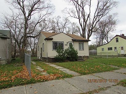 4th image of 18444 Caldwell St