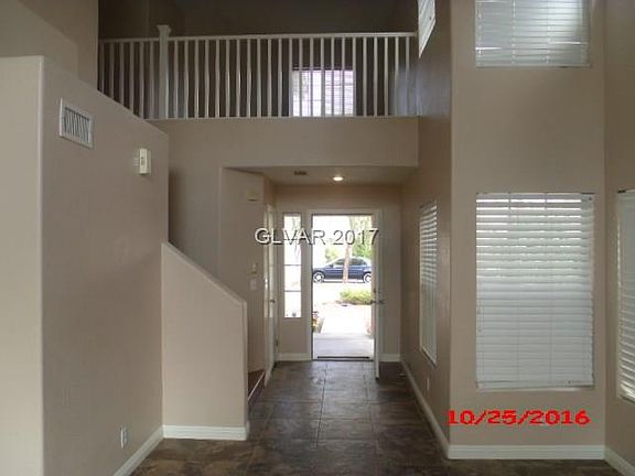 4th image of 8987 Via Bonita Cir