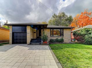 24 Evanston Dr, Toronto, ON M3H 5P1