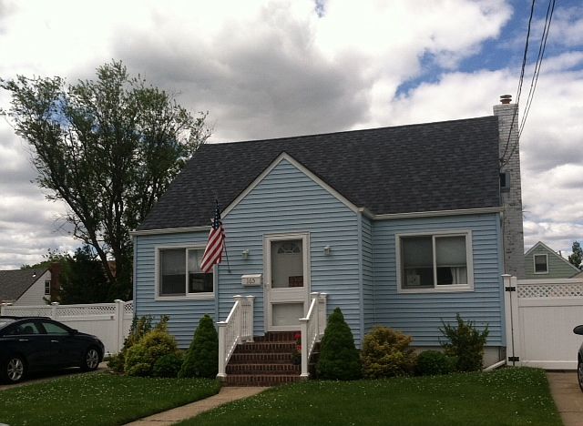 1st image of 165 Goldenrod Ave