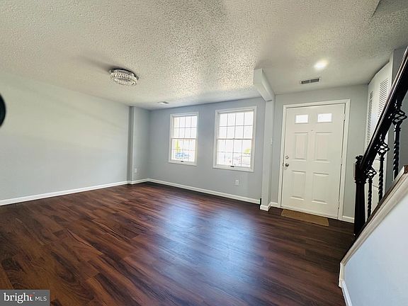 5th image of 3409 Belfry Ln
