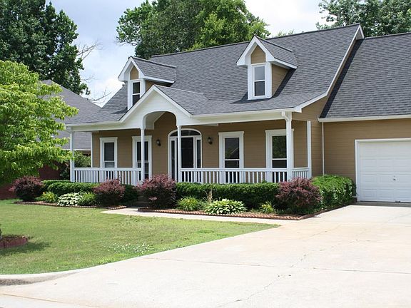5th image of 144 Paul Revere Dr