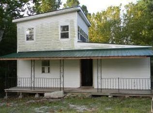 1442 Woodland Dr, Spencer, IN 47460