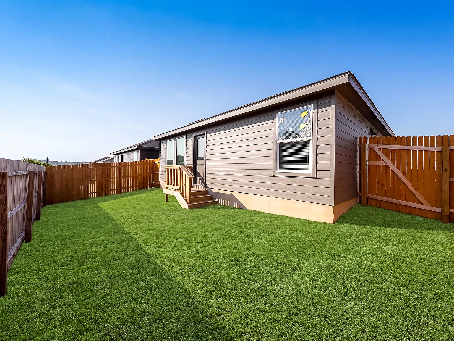 4 bed, 1600 sqft, $1,725 — Photo 4