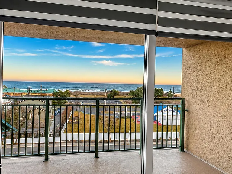 422 Ocean Blvd N #5C — Photo 4