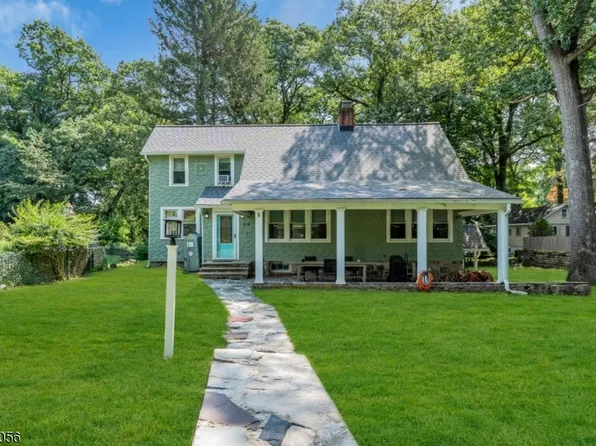 43 Maxim Dr, Hopatcong Boro, NJ 07843