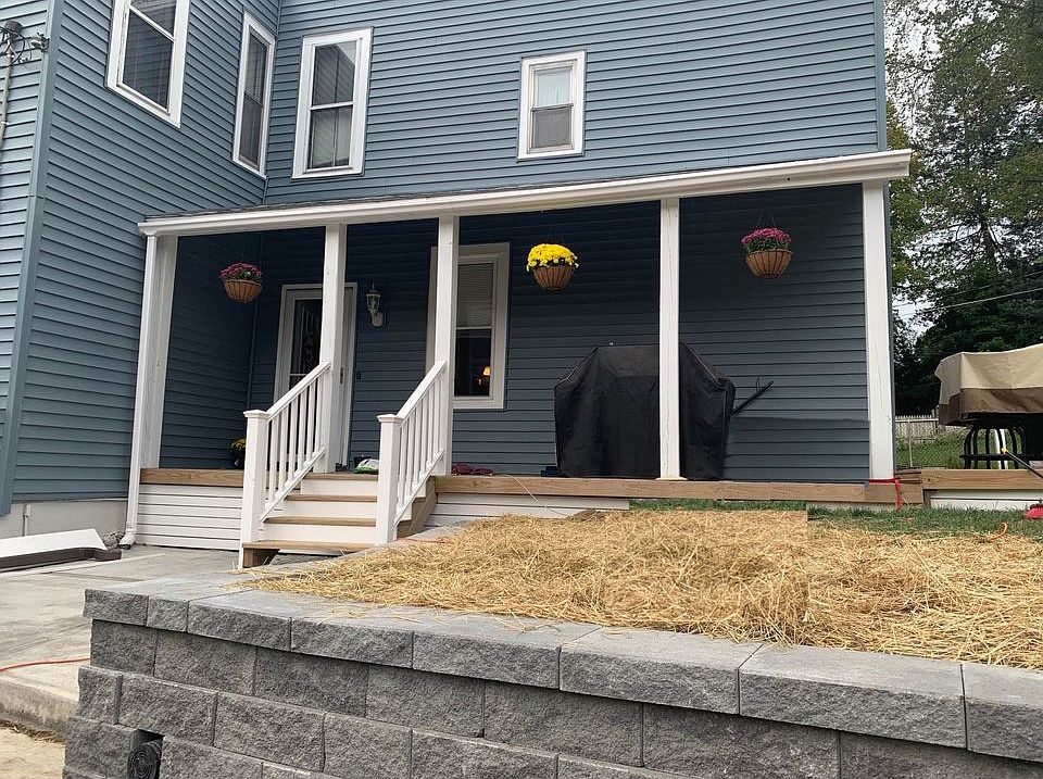 1st image of 88 Pawling Ave