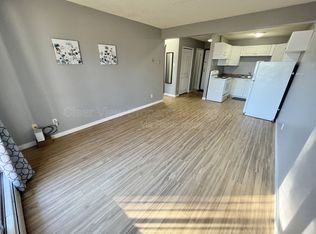 295 Columbia Blvd W UNIT 210B, Lethbridge, AB T1K4B8