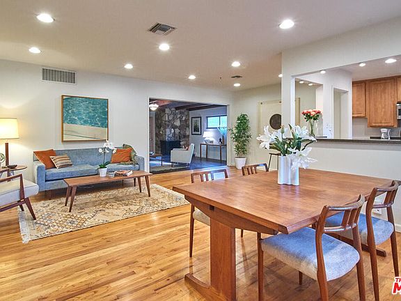 4th image of 6033 Varna Ave