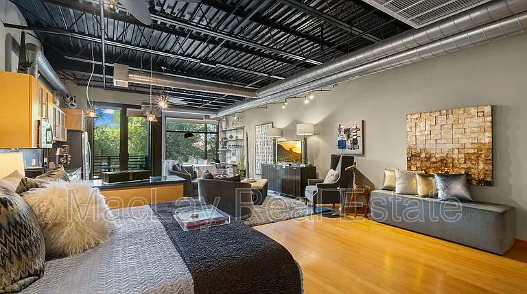 4020 N Scottsdale Rd #2010 — Photo 4