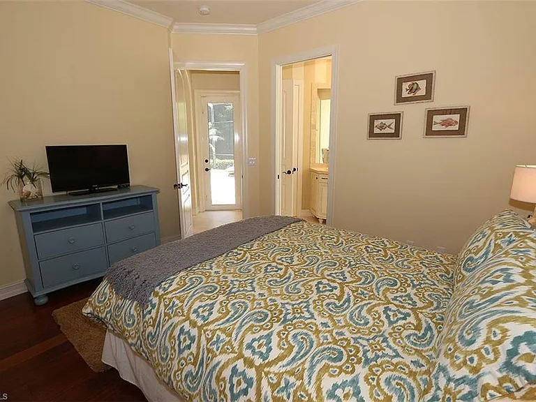1824 Crayton Rd — Photo 21