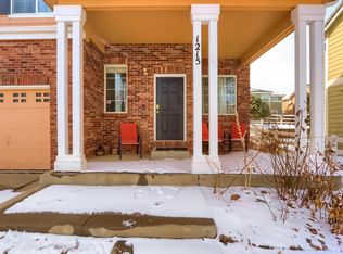 1215 S Flat Rock Cir, Aurora, CO 80018