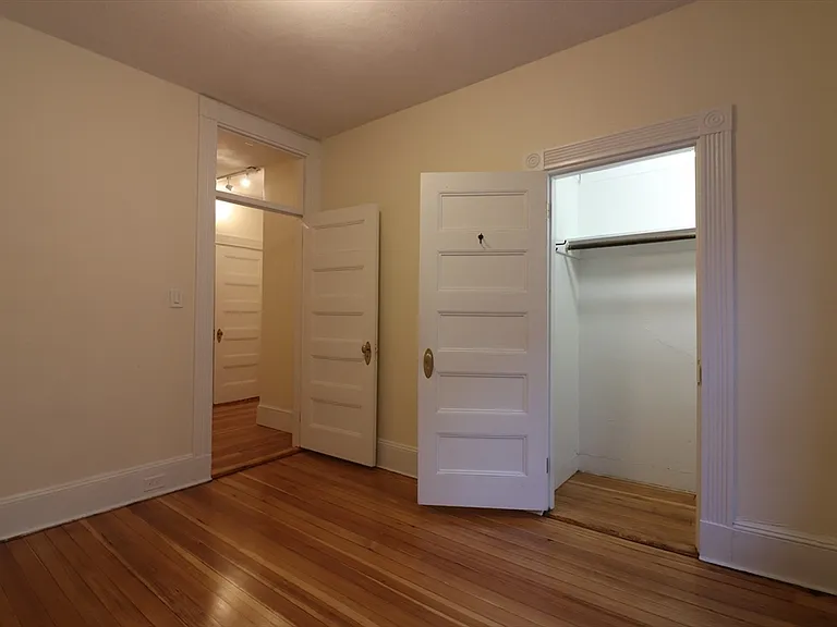 12 Park St — Photo 13