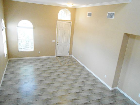 5th image of 4845 Savannah Sky Ave