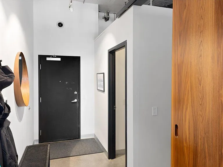 730 Stinson Blvd #221 — Photo 21