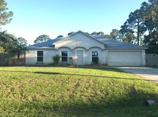 572 Titan Rd SE, Palm Bay, FL 32909