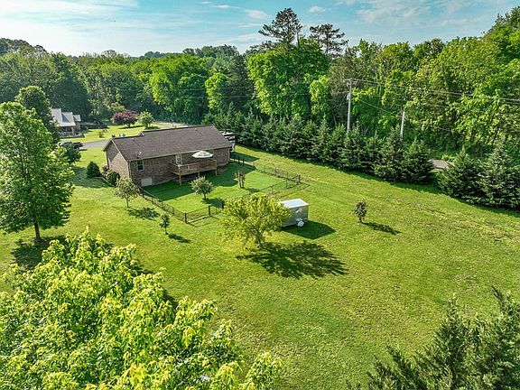 4th image of 1503 Bentview Dr