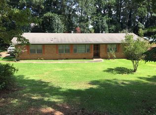 4024 N Hills St, Meridian, MS 39305