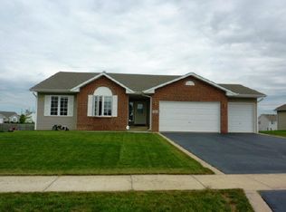 584 Par Pl, Belvidere, IL 61008